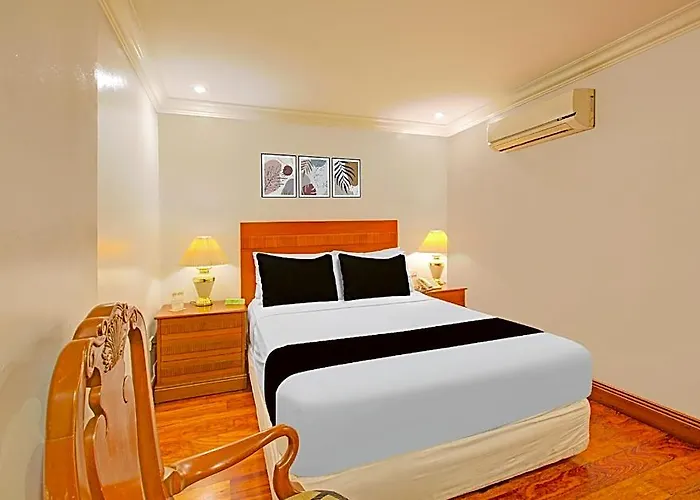 Vip Hostel, Near Pnr Pasay Evangelista, Makati Hotel Manila